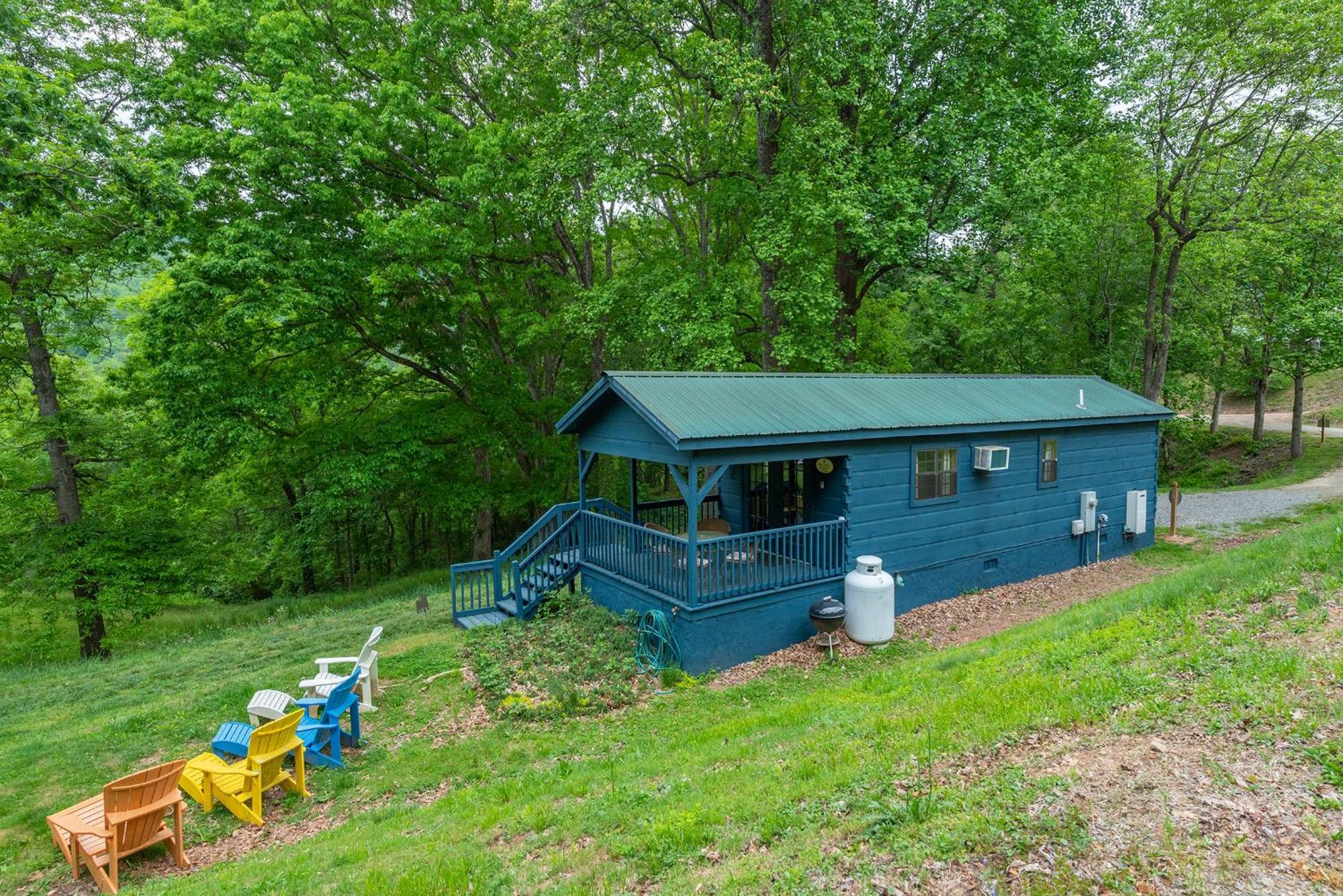 Engadine Inn And Cabins Candler Esterno foto