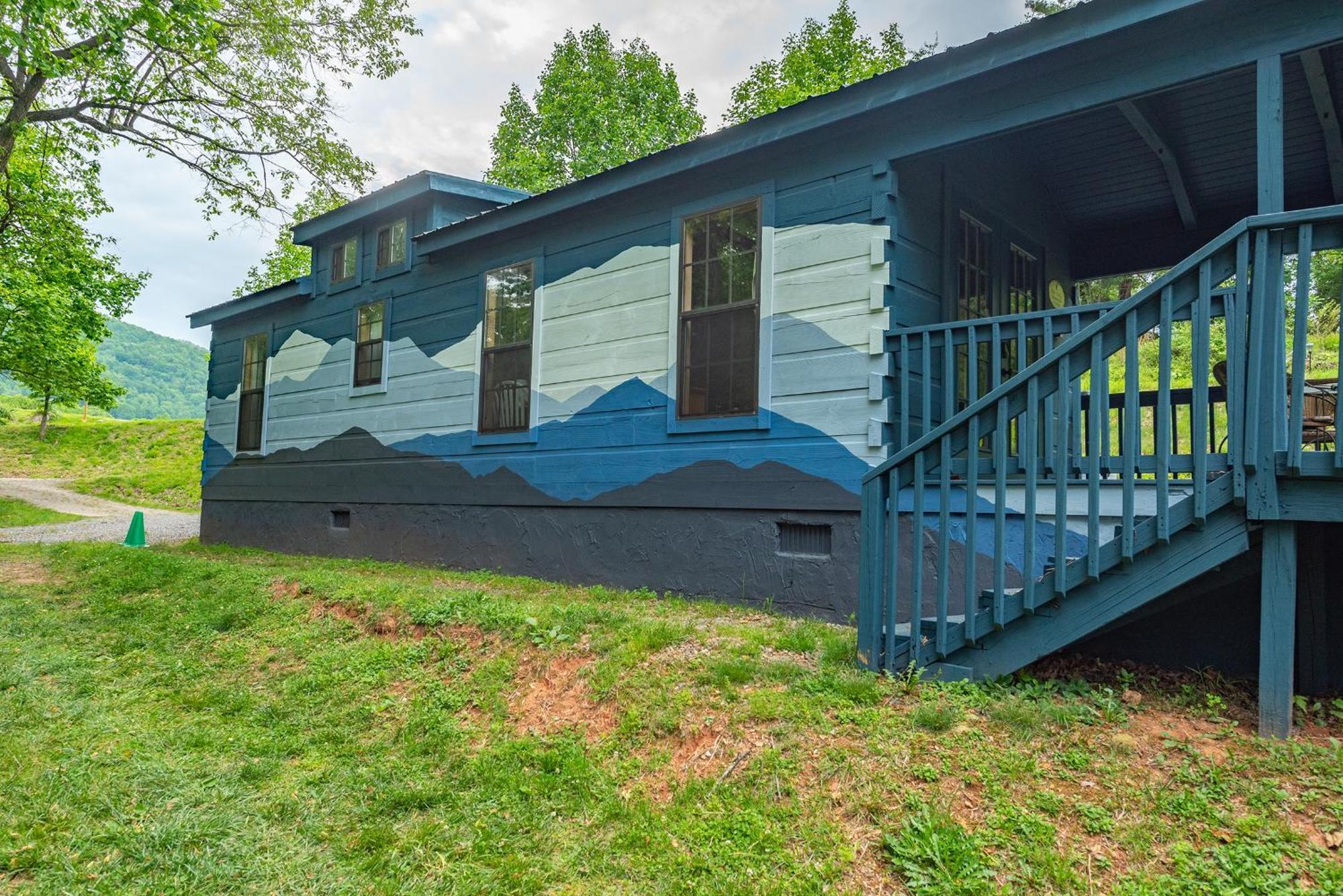 Engadine Inn And Cabins Candler Esterno foto