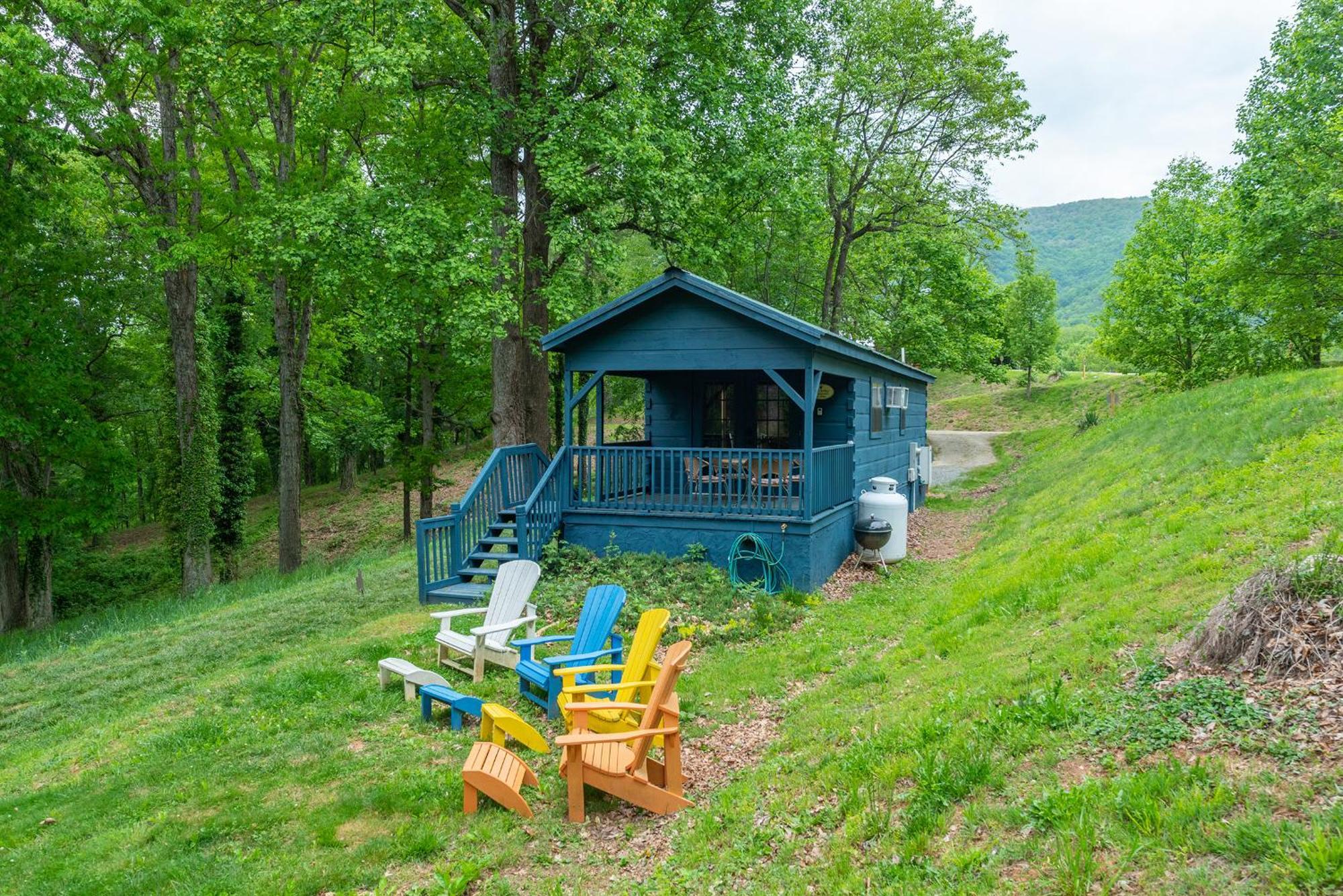 Engadine Inn And Cabins Candler Esterno foto