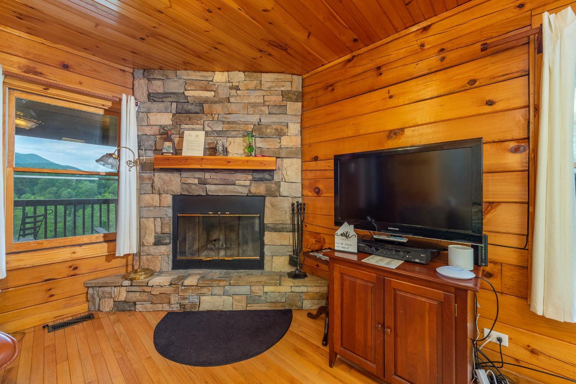 Engadine Inn And Cabins Candler Esterno foto