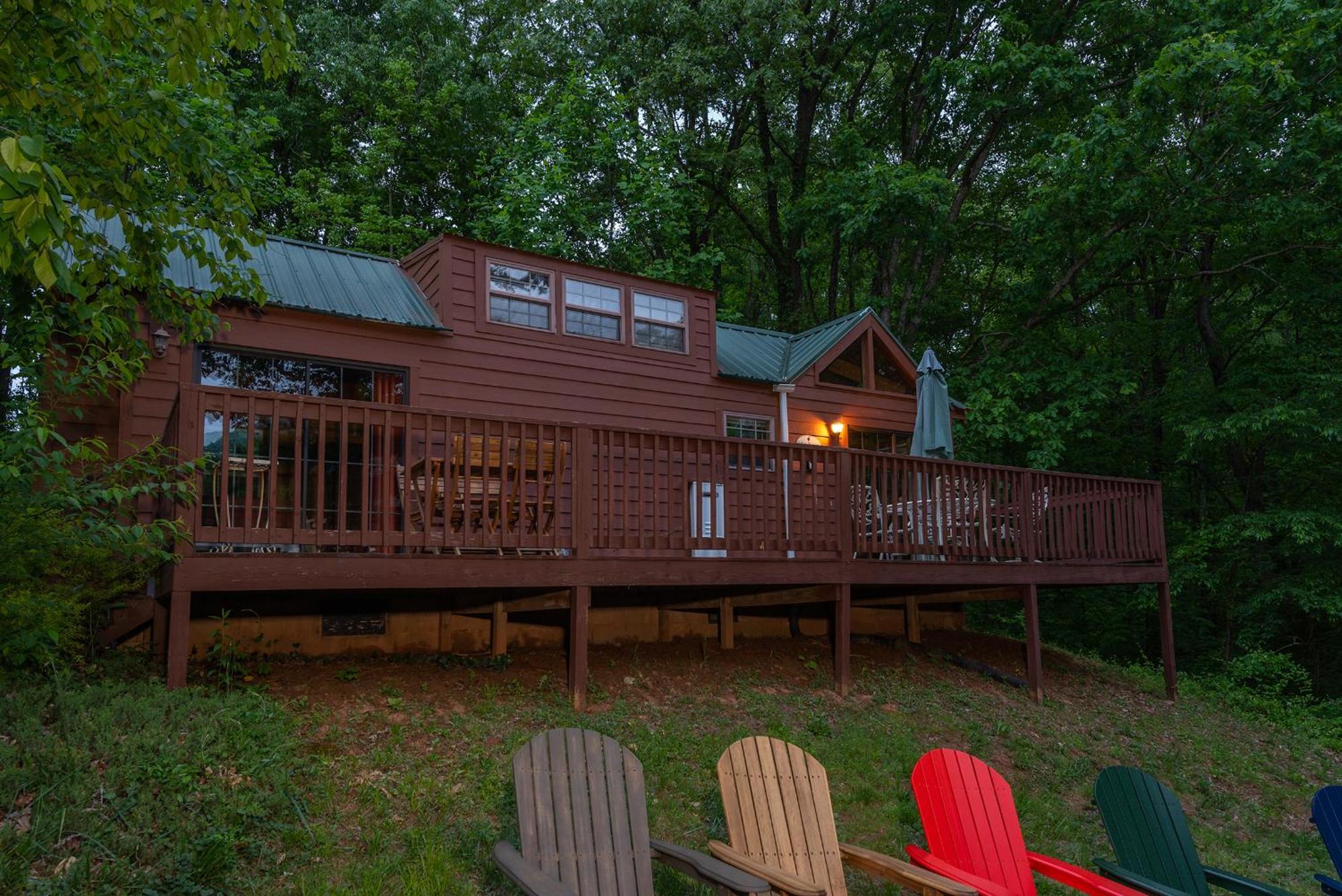 Engadine Inn And Cabins Candler Esterno foto